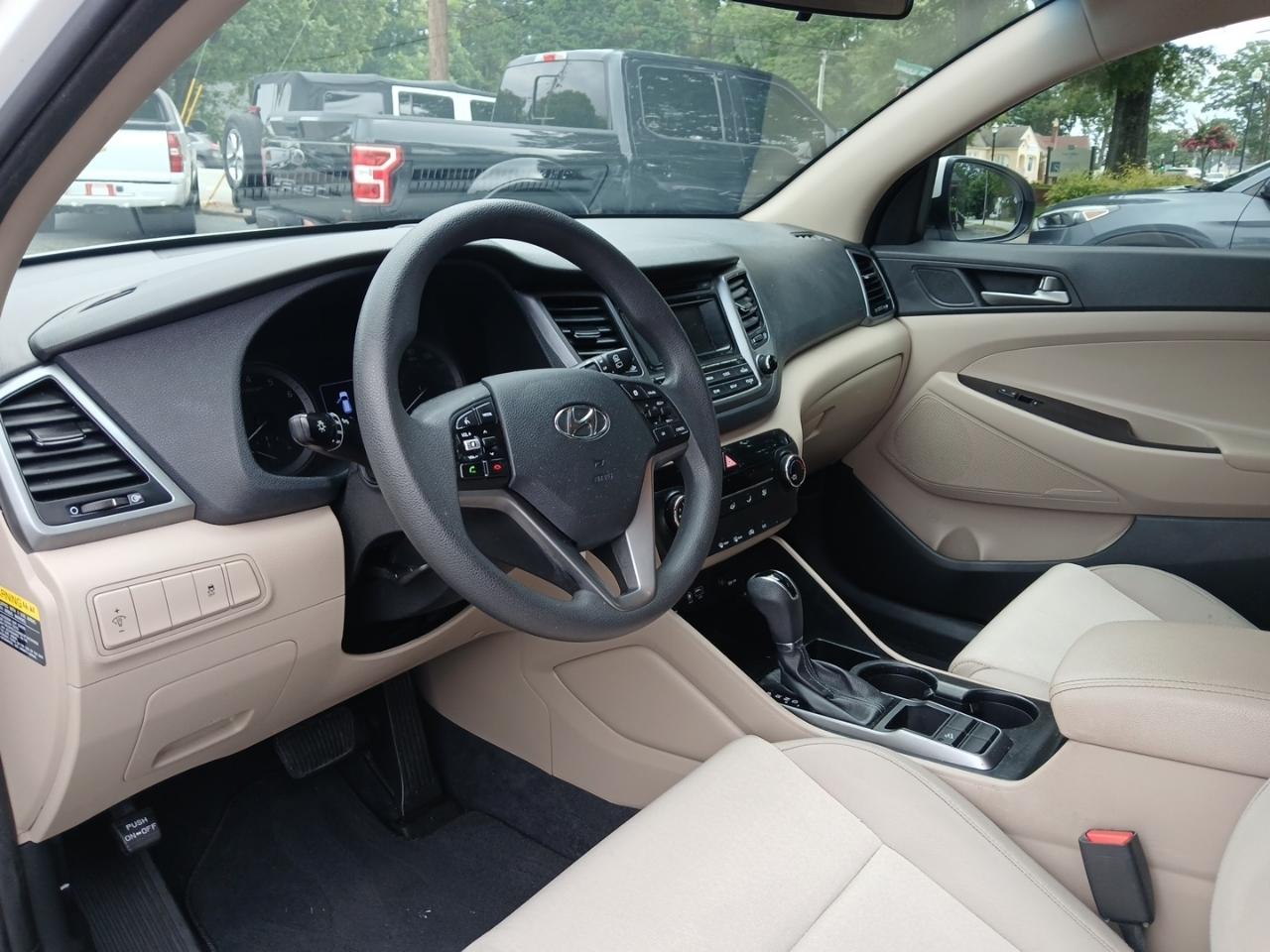 Hyundai Tucson SE 2018
