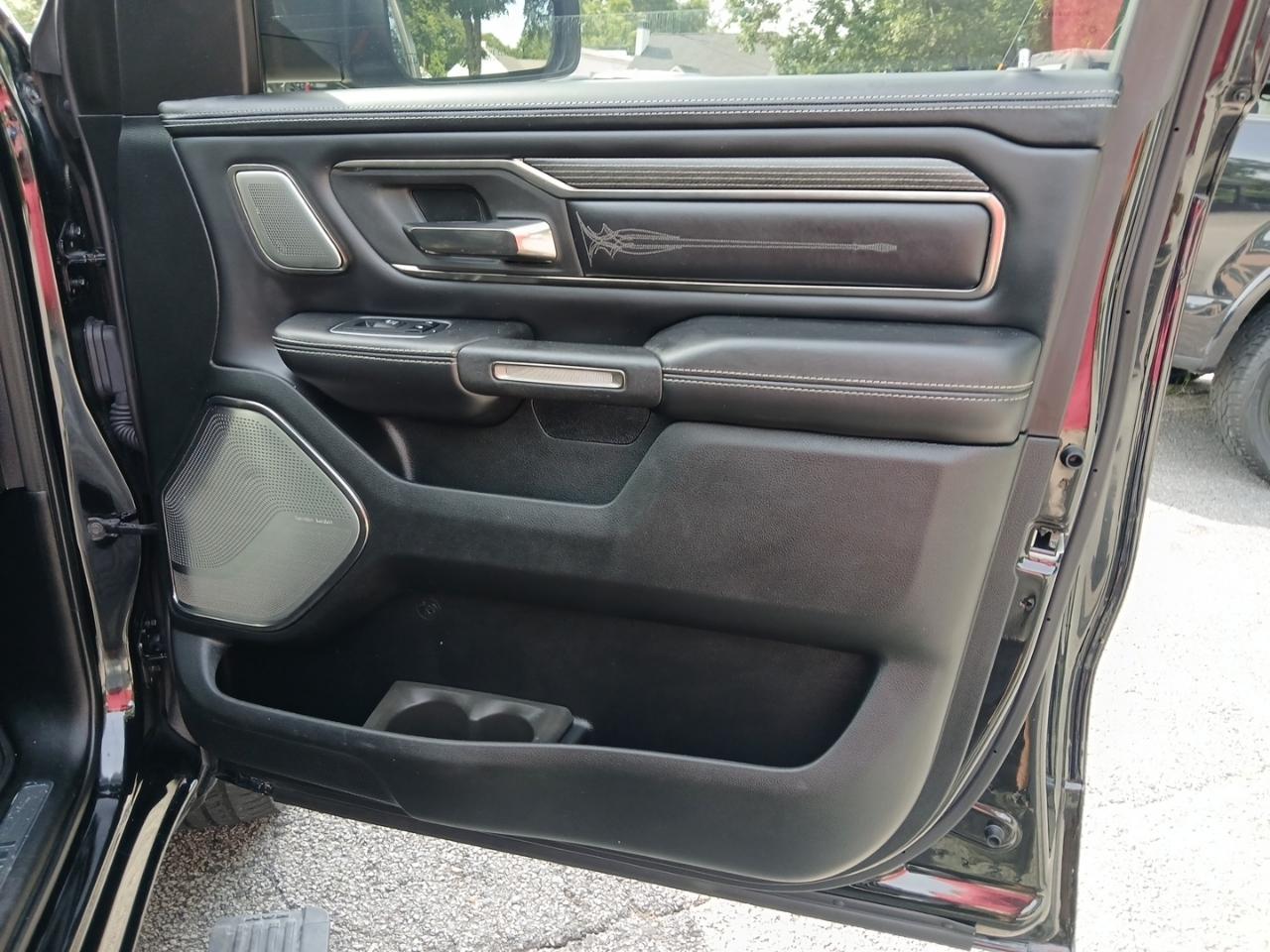 RAM 1500 Limited Crew Cab SWB 4WD 2020