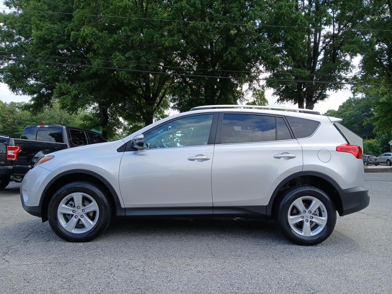 2014 Toyota RAV4 XLE FWD