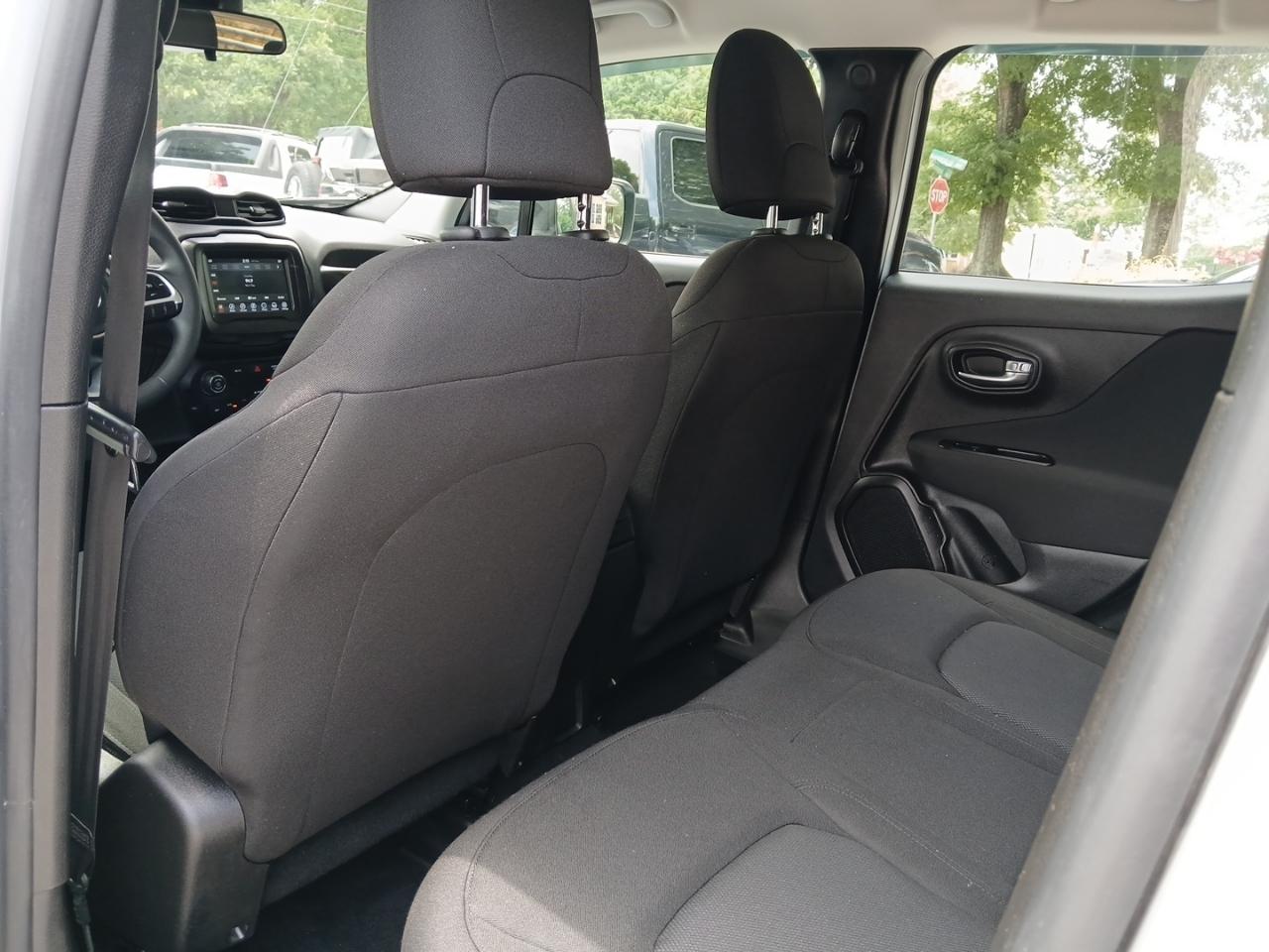 Jeep Renegade Jeepster 2021
