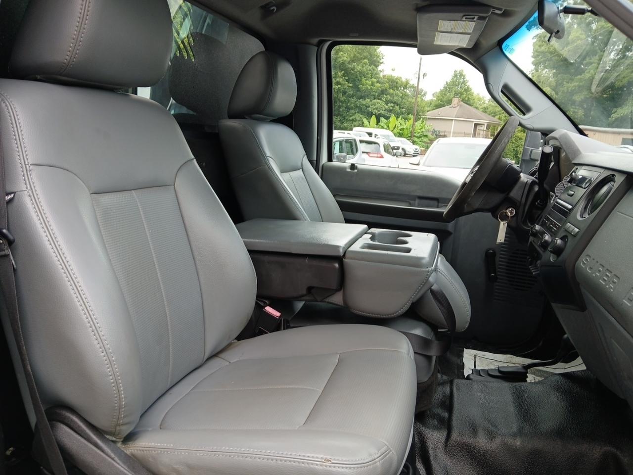 Ford F-450 SD Regular Cab DRW 4WD 2012
