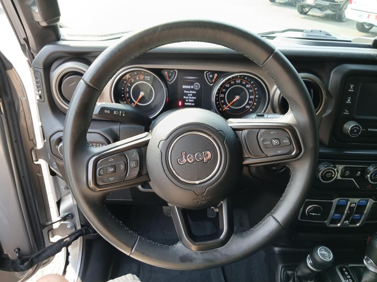 Jeep Wrangler Unlimited Sport 2018