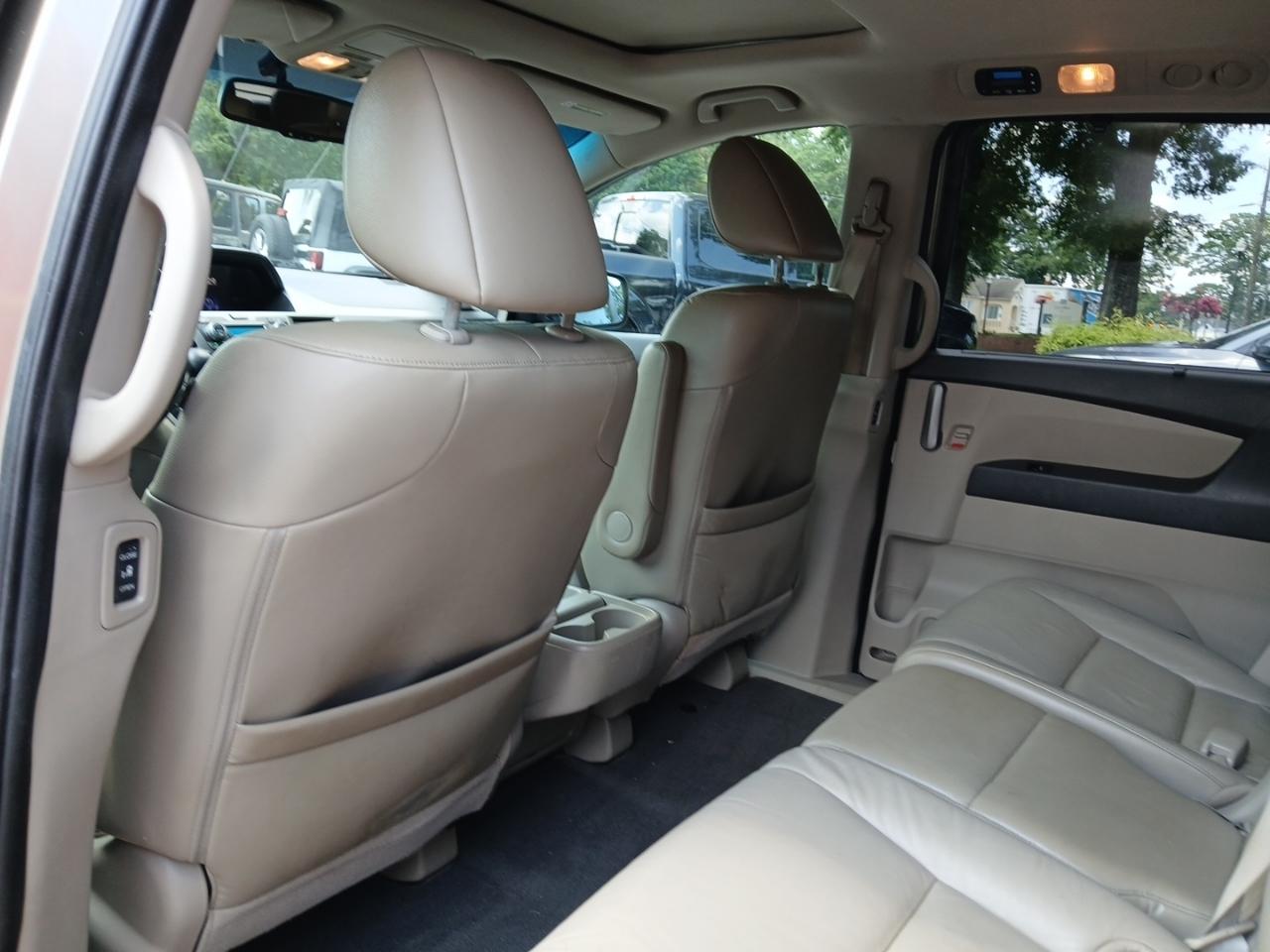 Honda Odyssey EX-L 2011