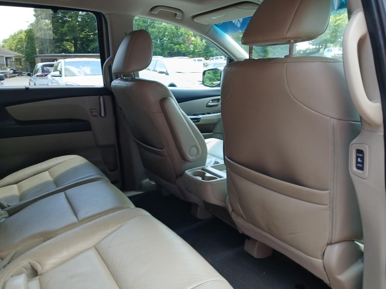 Honda Odyssey EX-L 2011