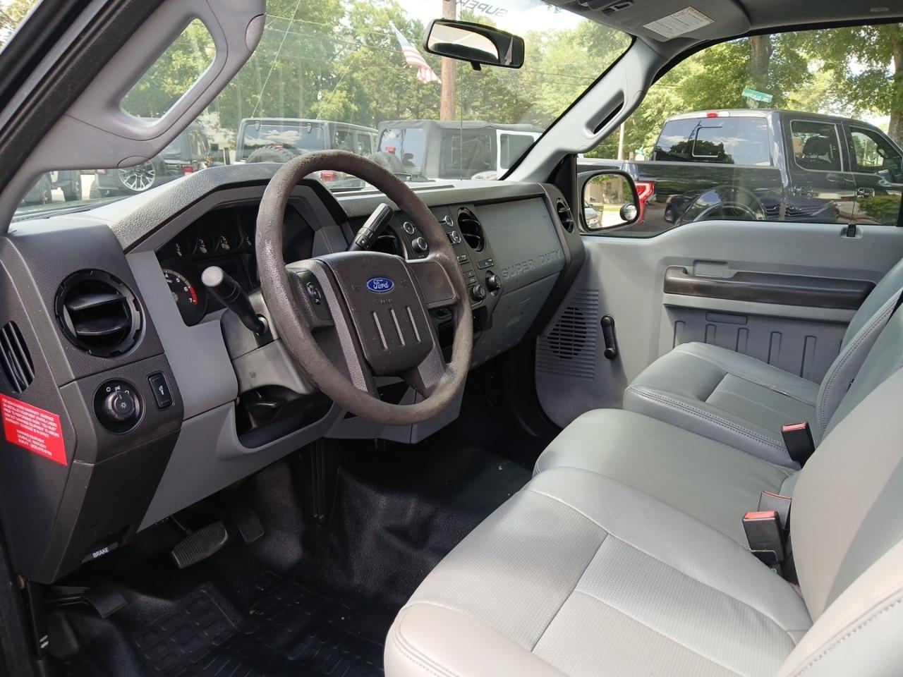 Ford F-250 SD XLT 2WD 2015