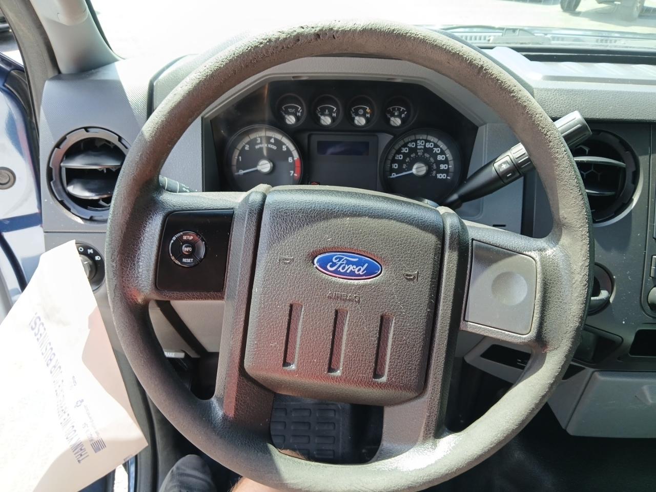 Ford F-250 SD XLT 2WD 2015