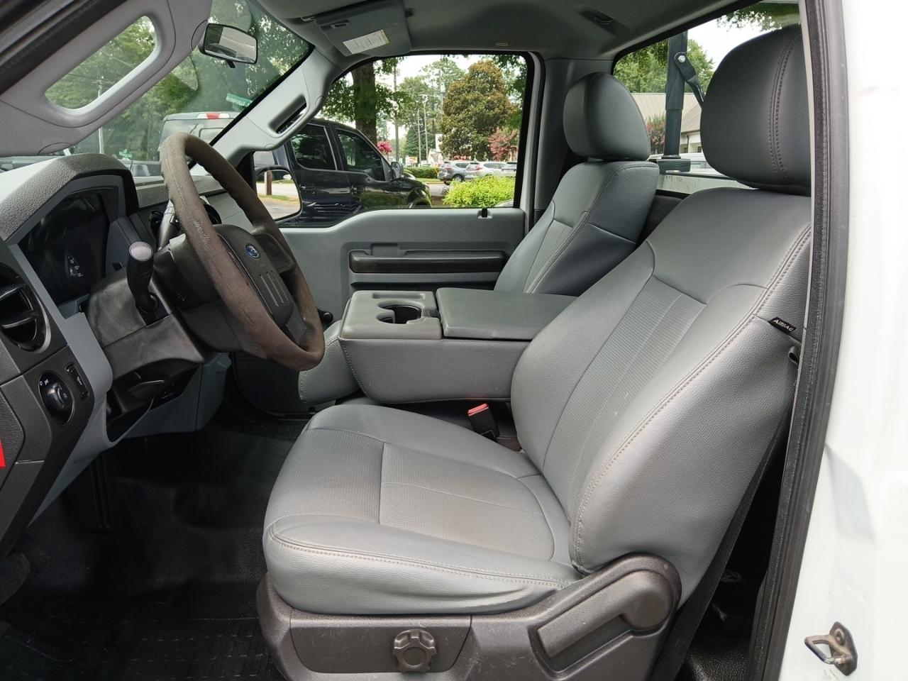 Ford F-250 SD XLT 2WD 2015