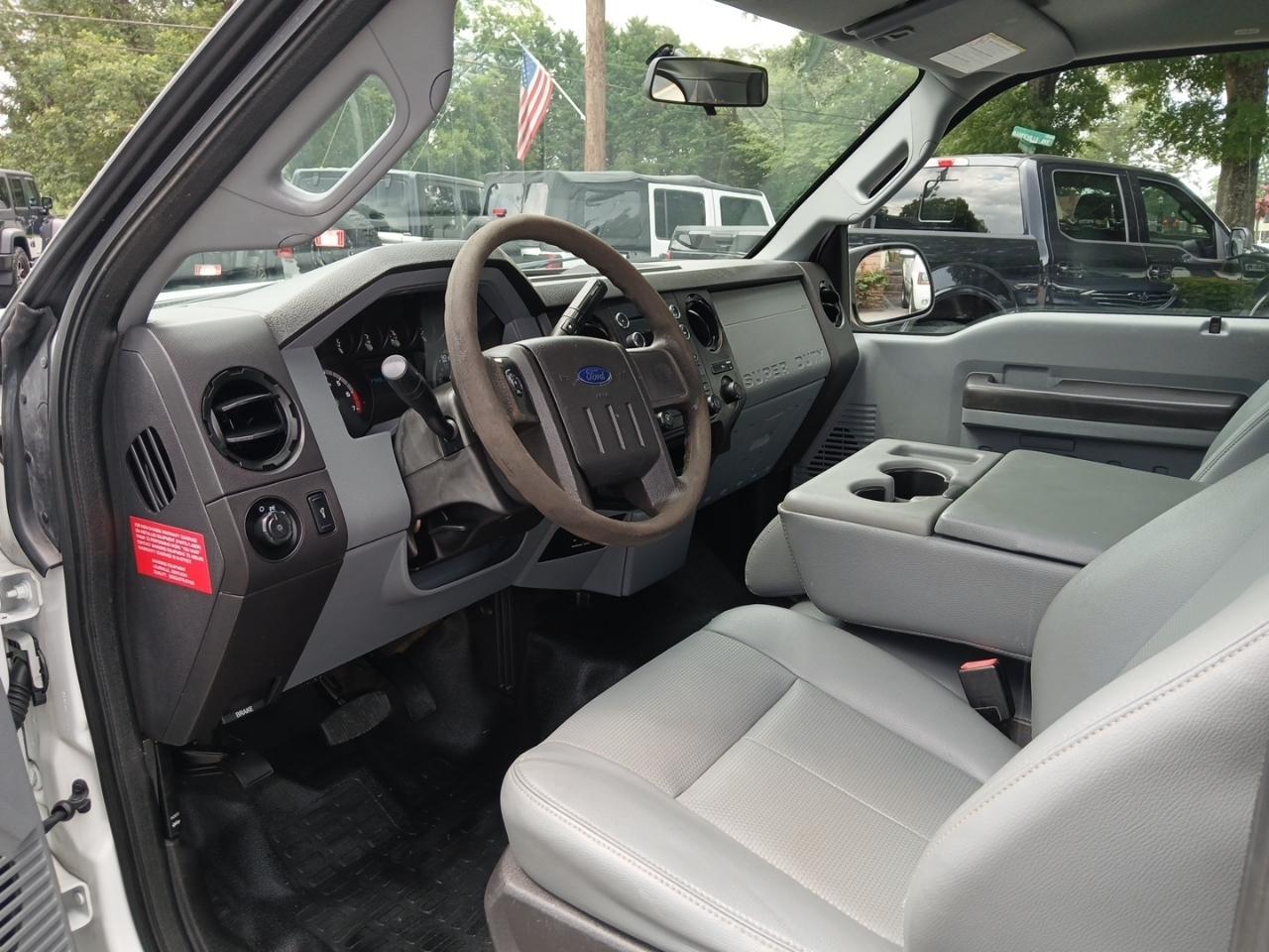 Ford F-250 SD XLT 2WD 2015
