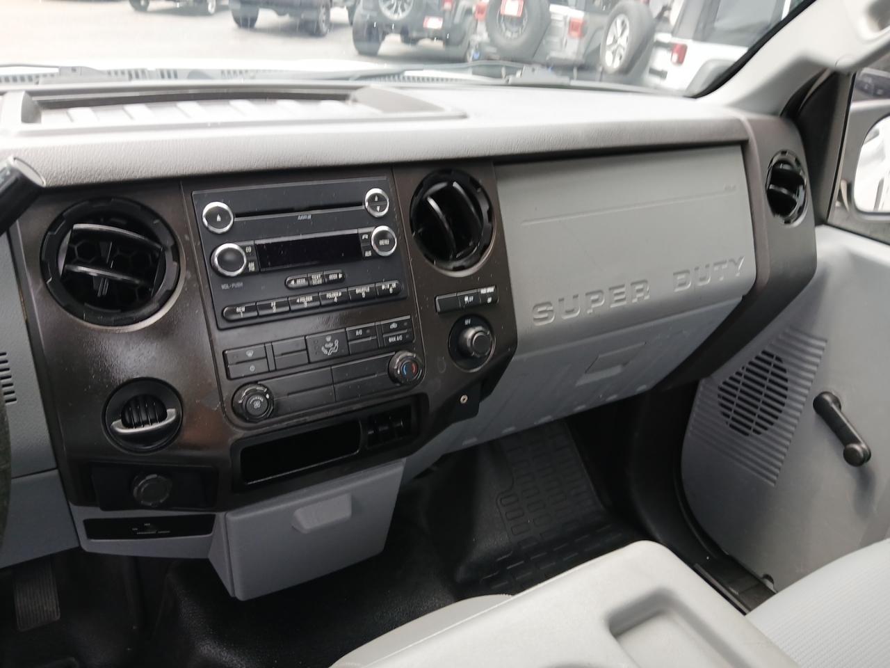 Ford F-250 SD XLT 2WD 2015