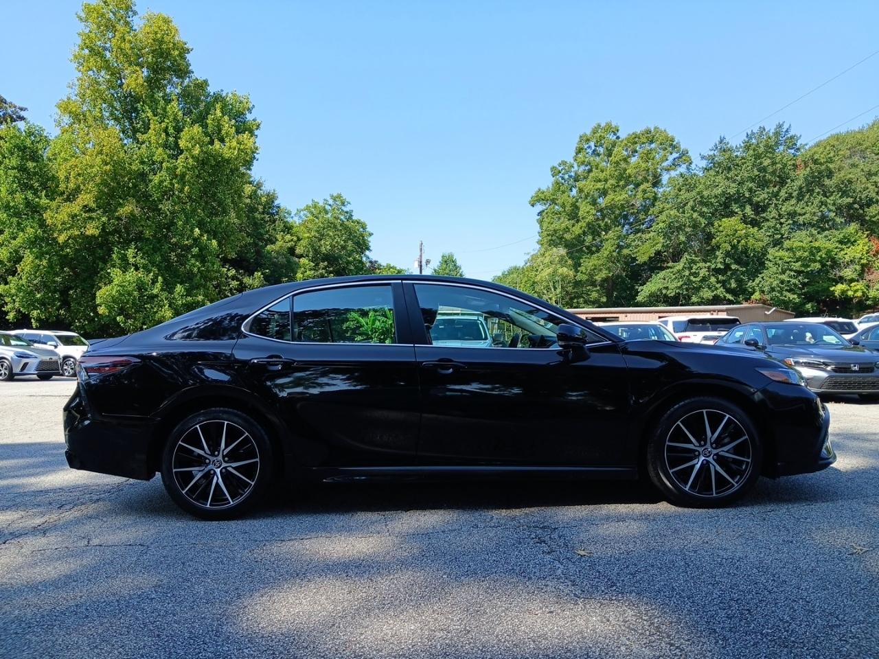 Toyota Camry SE Nightshade Edition 2024