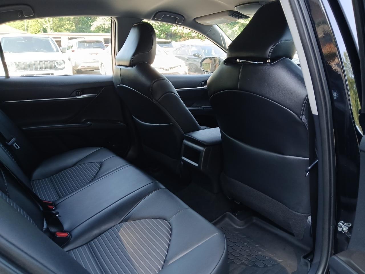 Toyota Camry SE Nightshade Edition 2024