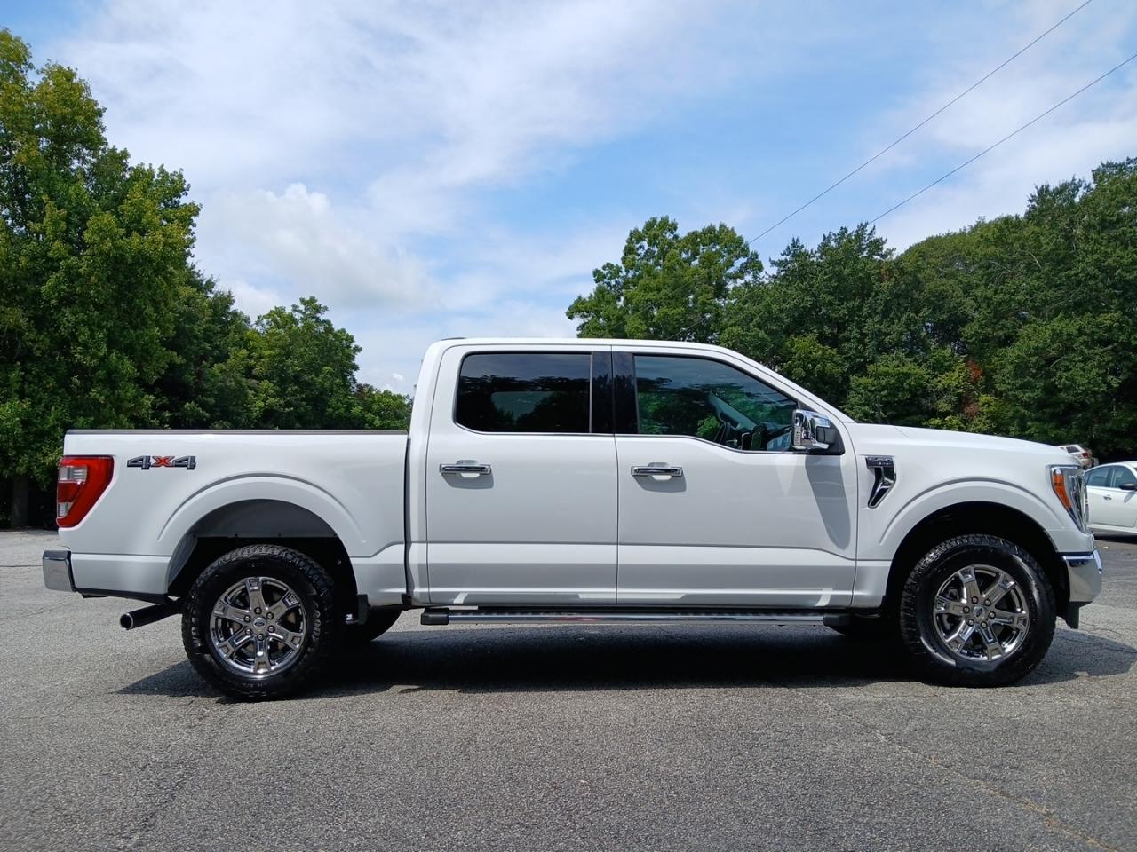 Ford F-150 4WD SuperCrew 145" Lariat 2023
