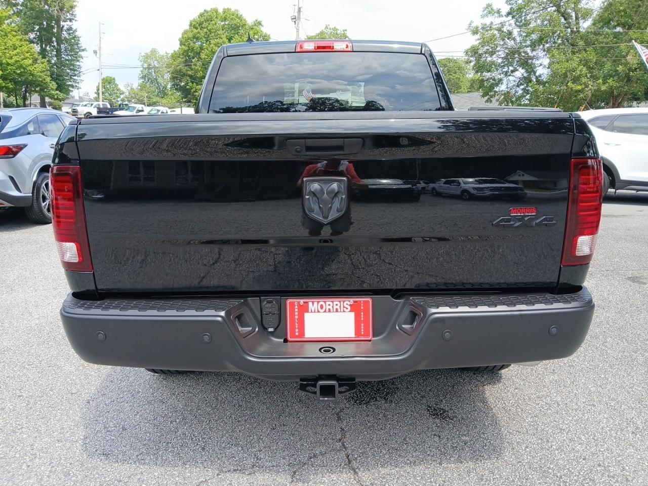 RAM 1500 Classic Tradesman Crew Cab SWB 4WD 2022