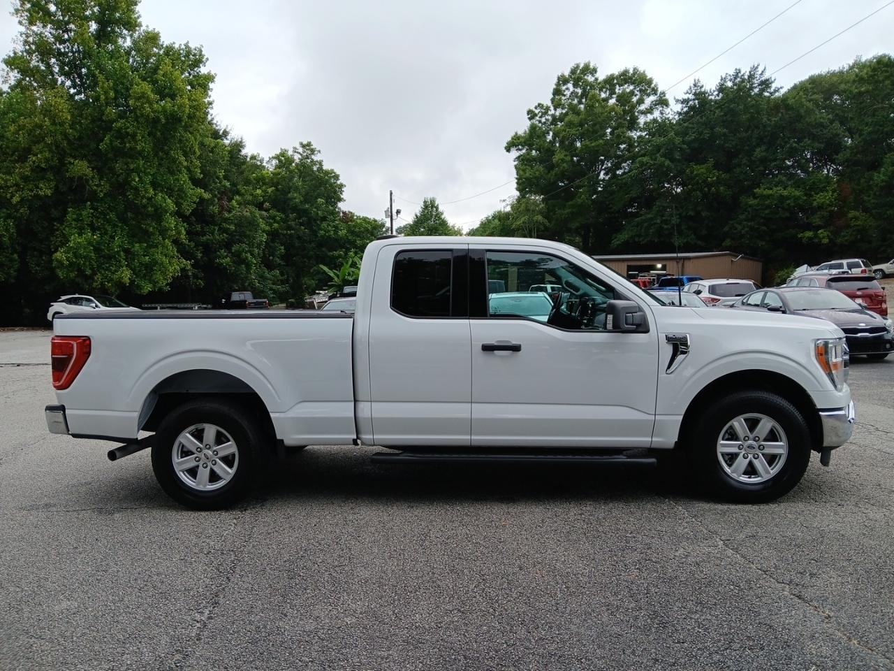 Ford F-150 2WD SuperCab 145" XLT 2021