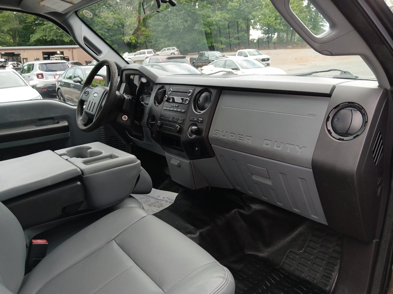 Ford F-250 SD XLT 2WD 2015