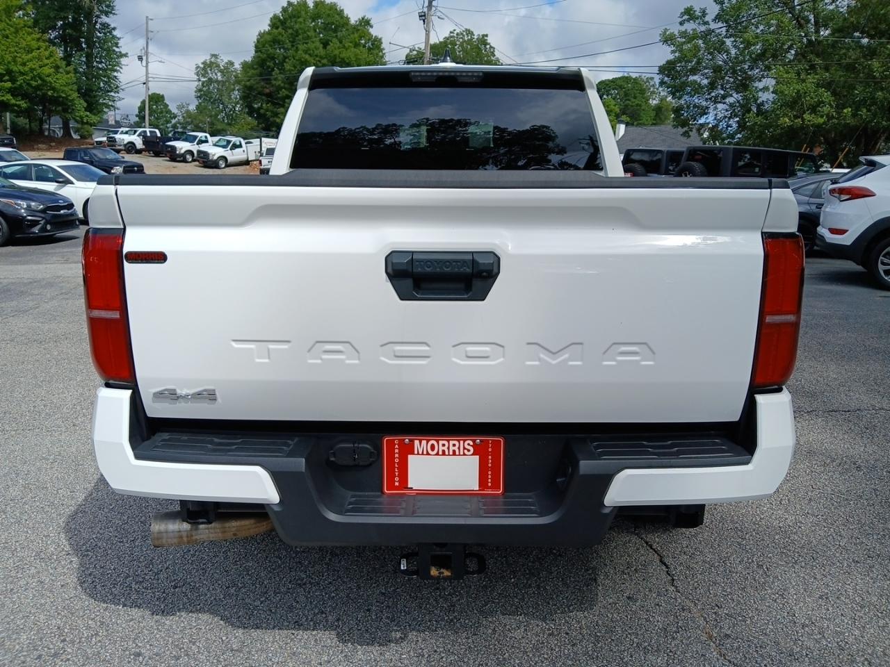 Toyota Tacoma SR5 Dbl Cab 4WD at 2024
