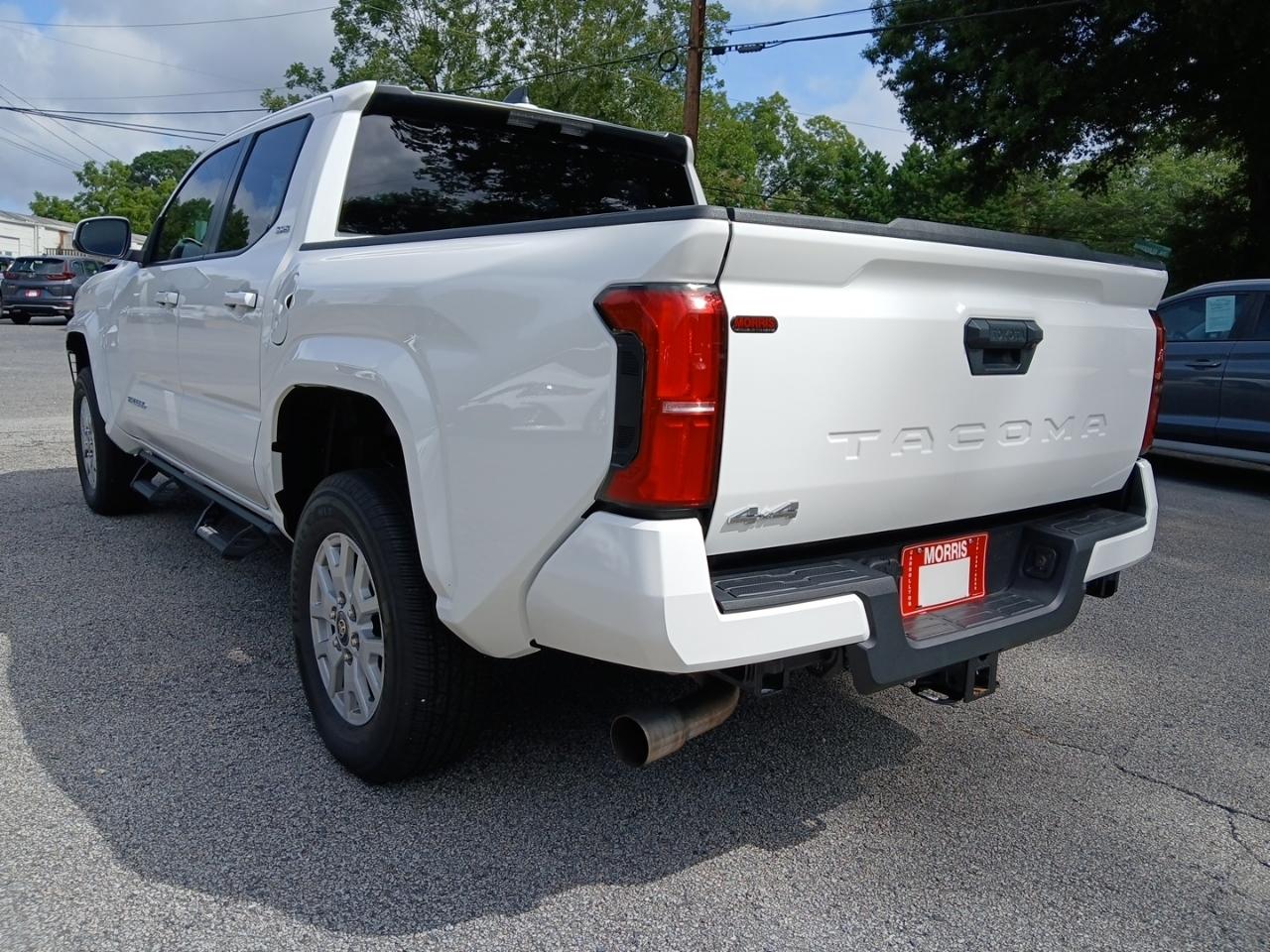 Toyota Tacoma SR5 Dbl Cab 4WD at 2024