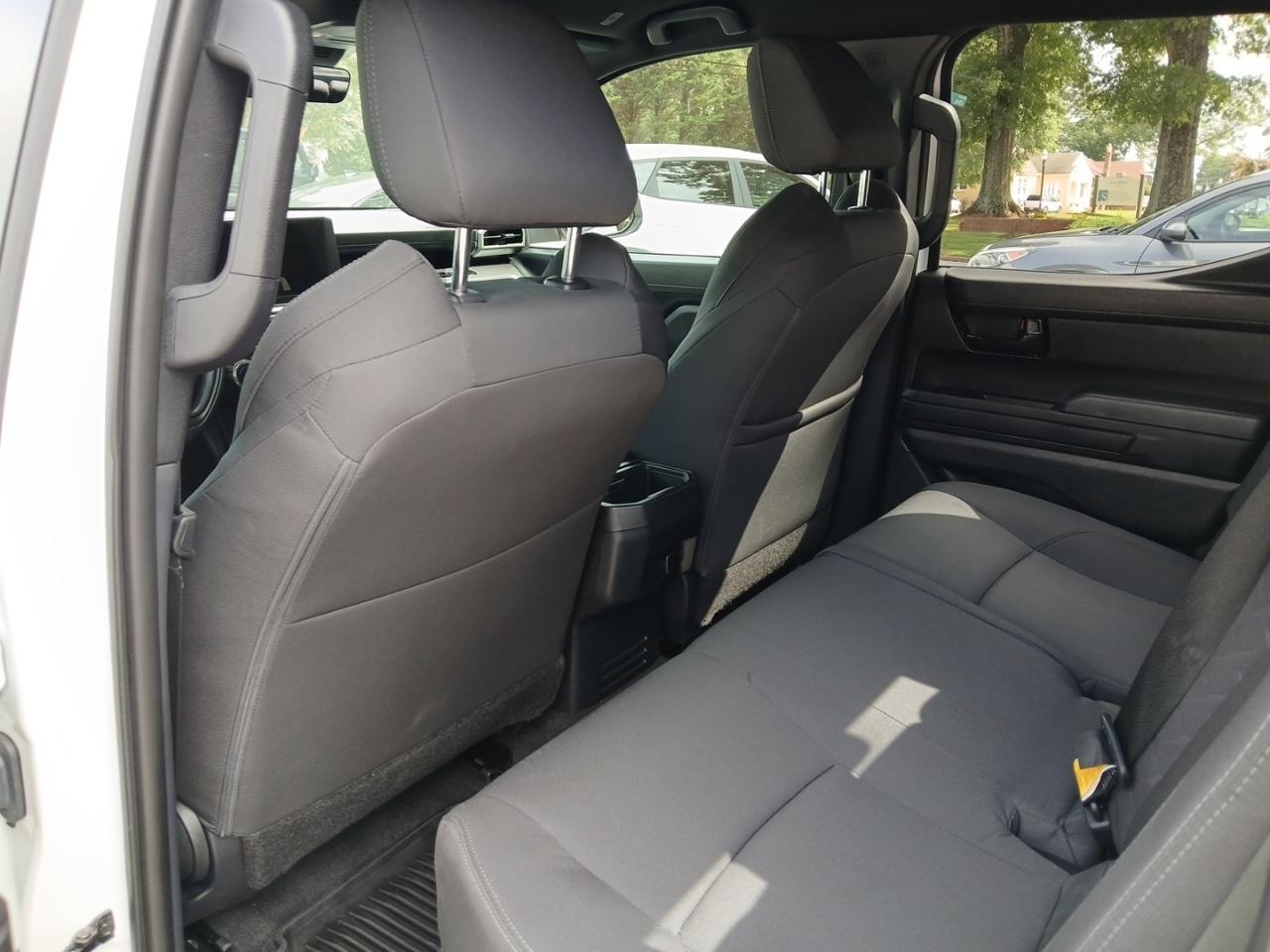 Toyota Tacoma SR5 Dbl Cab 4WD at 2024