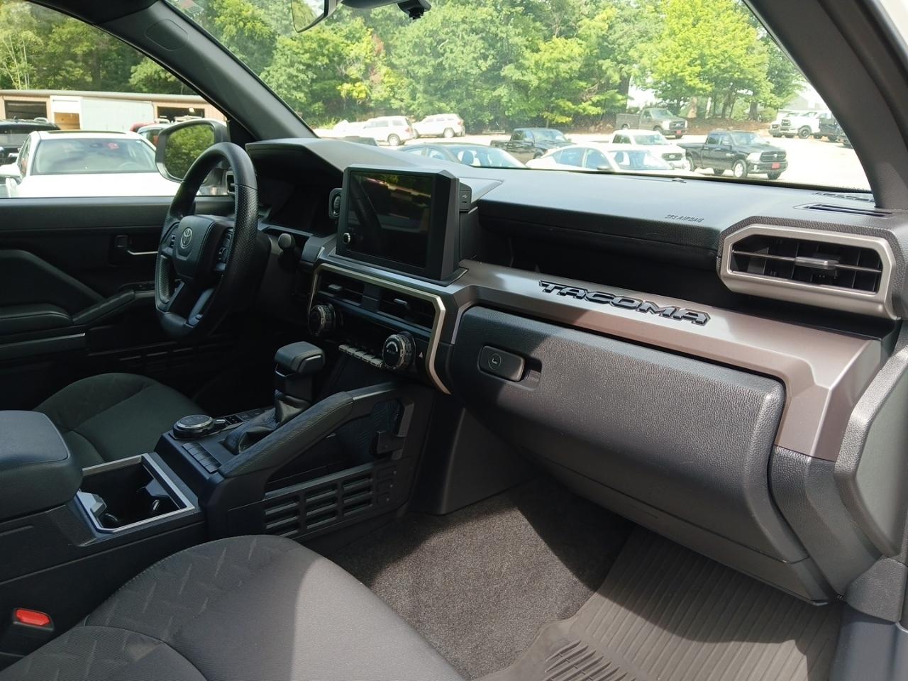 Toyota Tacoma SR5 Dbl Cab 4WD at 2024
