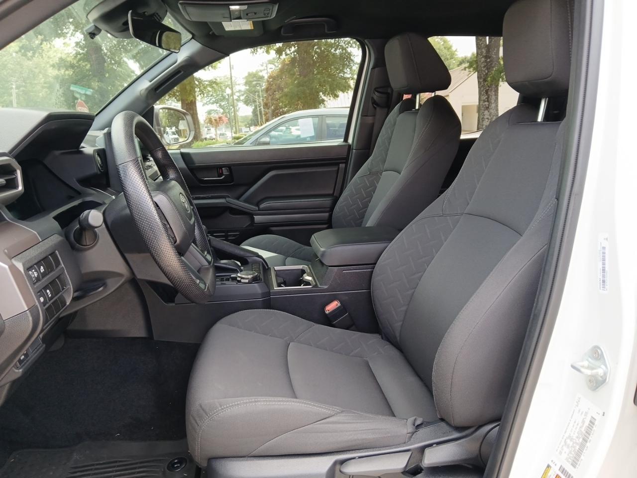 Toyota Tacoma SR5 Dbl Cab 4WD at 2024