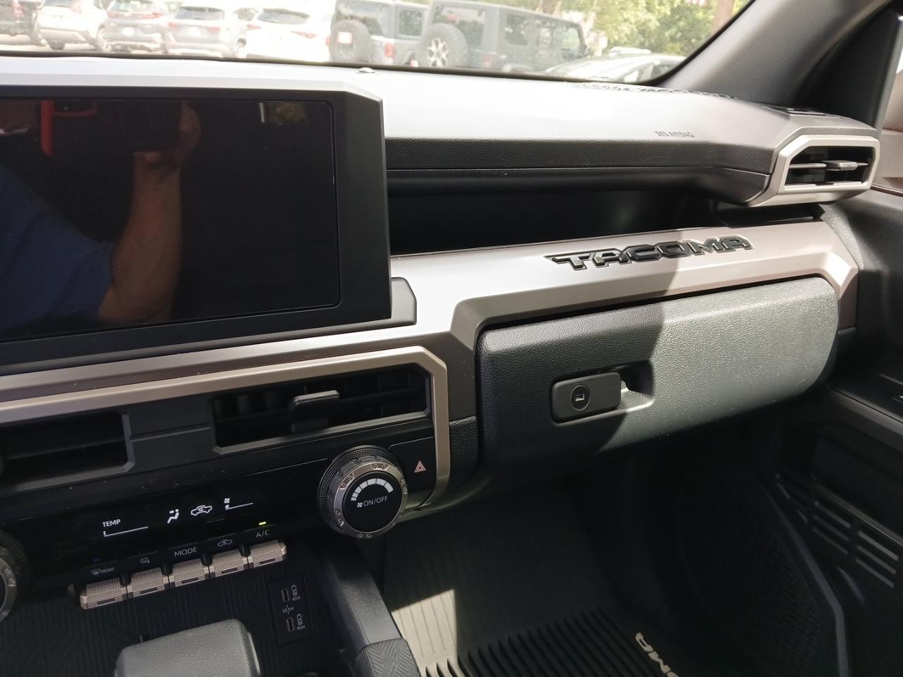 Toyota Tacoma SR5 Dbl Cab 4WD at 2024