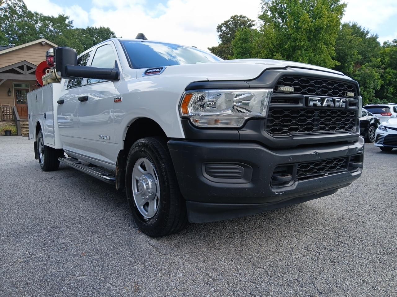 RAM 2500 2WD Crew Cab 169" Tradesman 2022