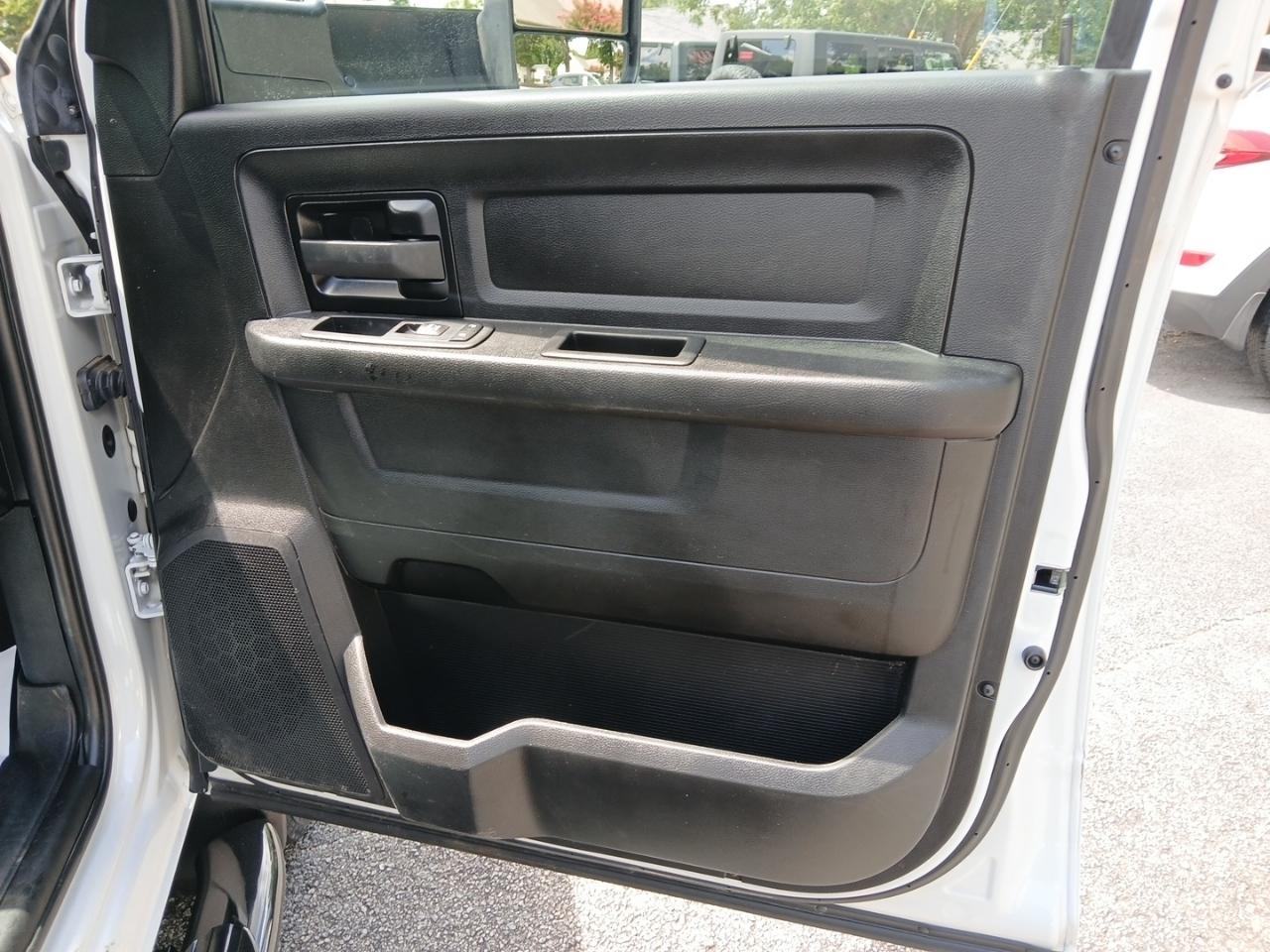 RAM 2500 2WD Crew Cab 169" Tradesman 2022
