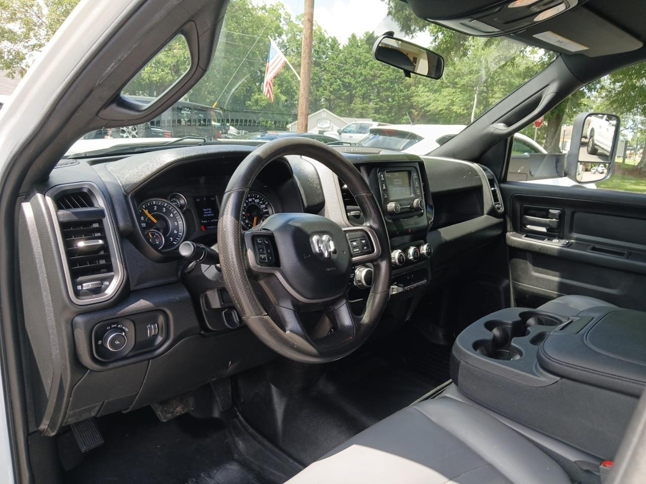 RAM 2500 2WD Crew Cab 169" Tradesman 2022