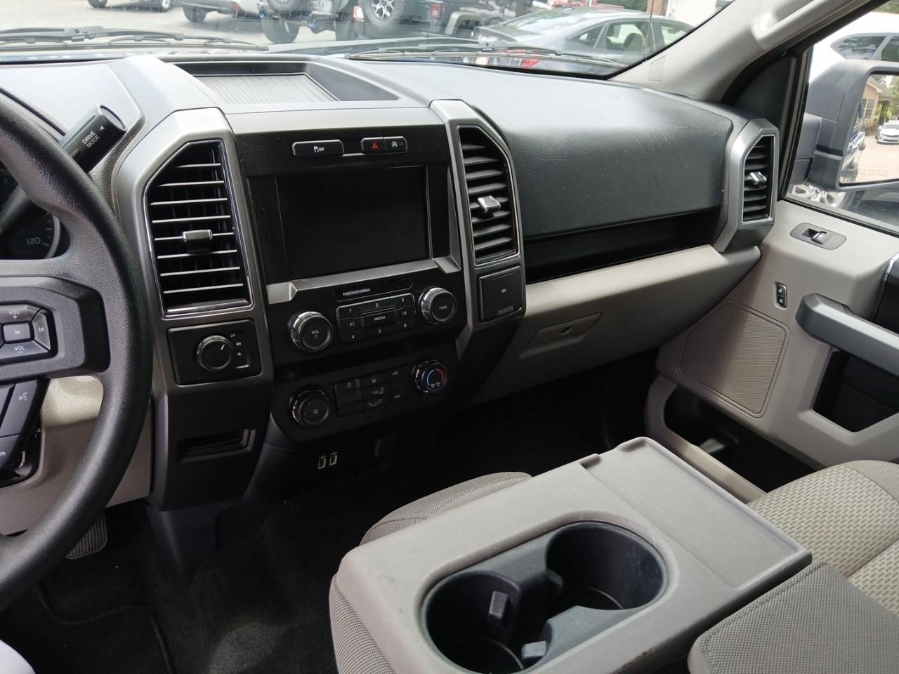 Ford F-150 King-Ranch SuperCrew 5.5-ft. 4WD 2019