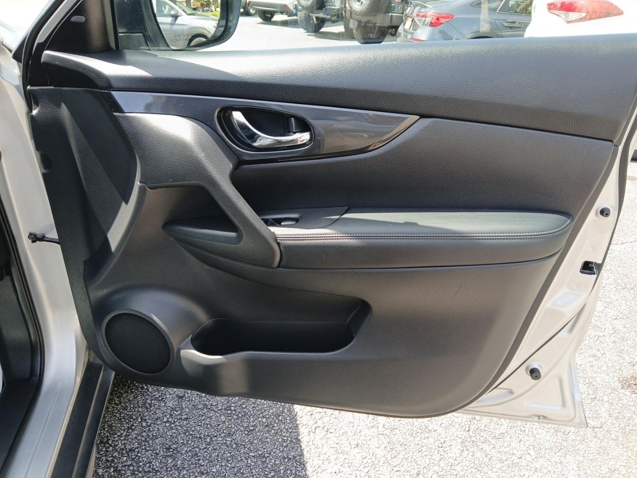 Nissan Rogue SV 2WD 2019