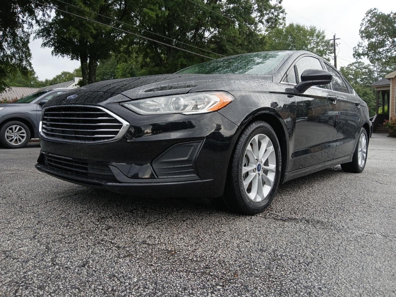 Ford Fusion SE 2020
