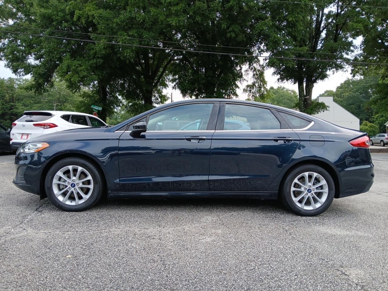 Ford Fusion SE 2020