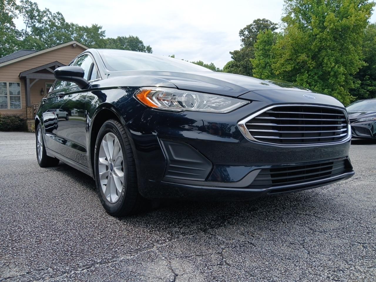 Ford Fusion SE 2020