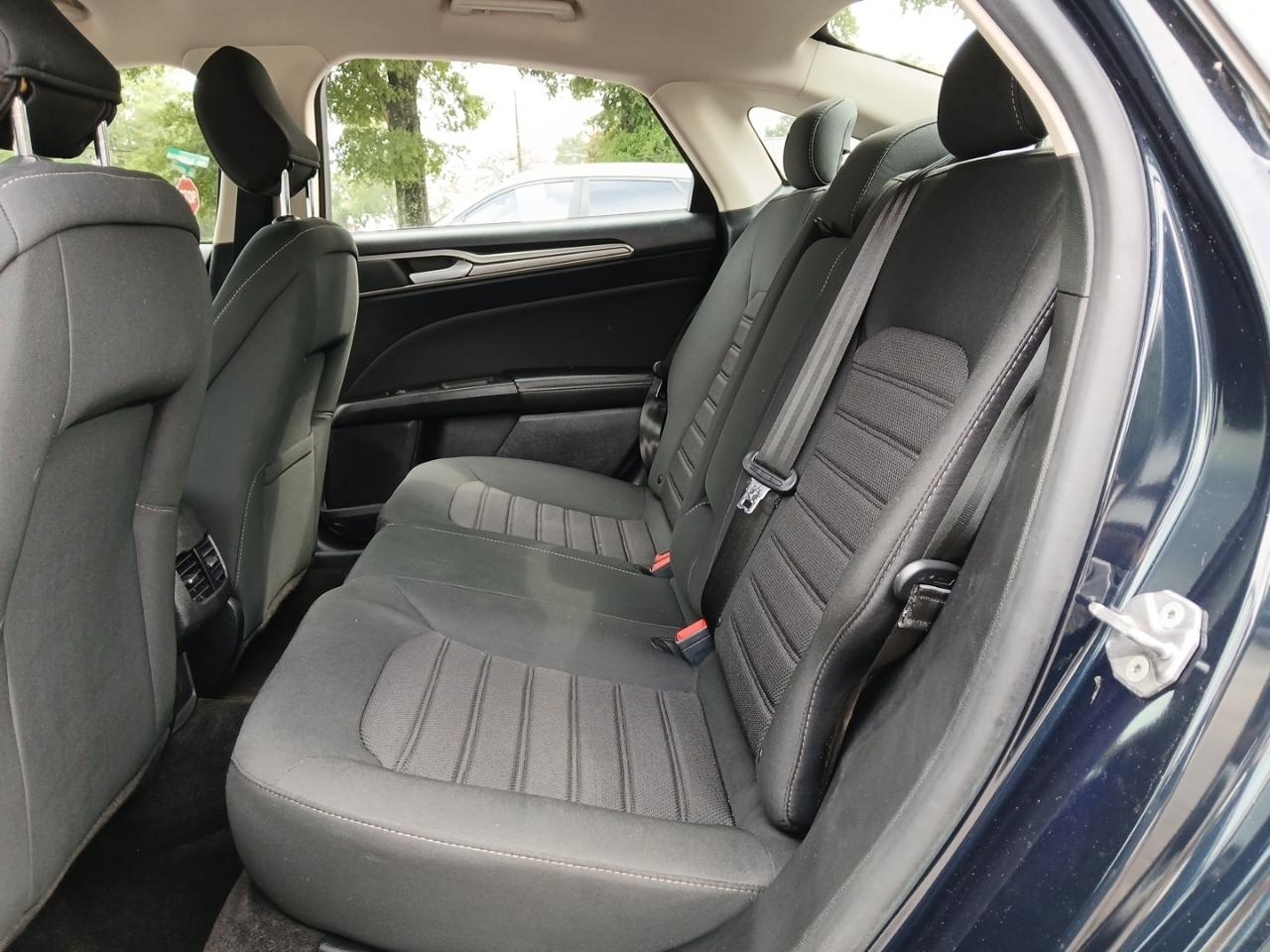 Ford Fusion SE 2020