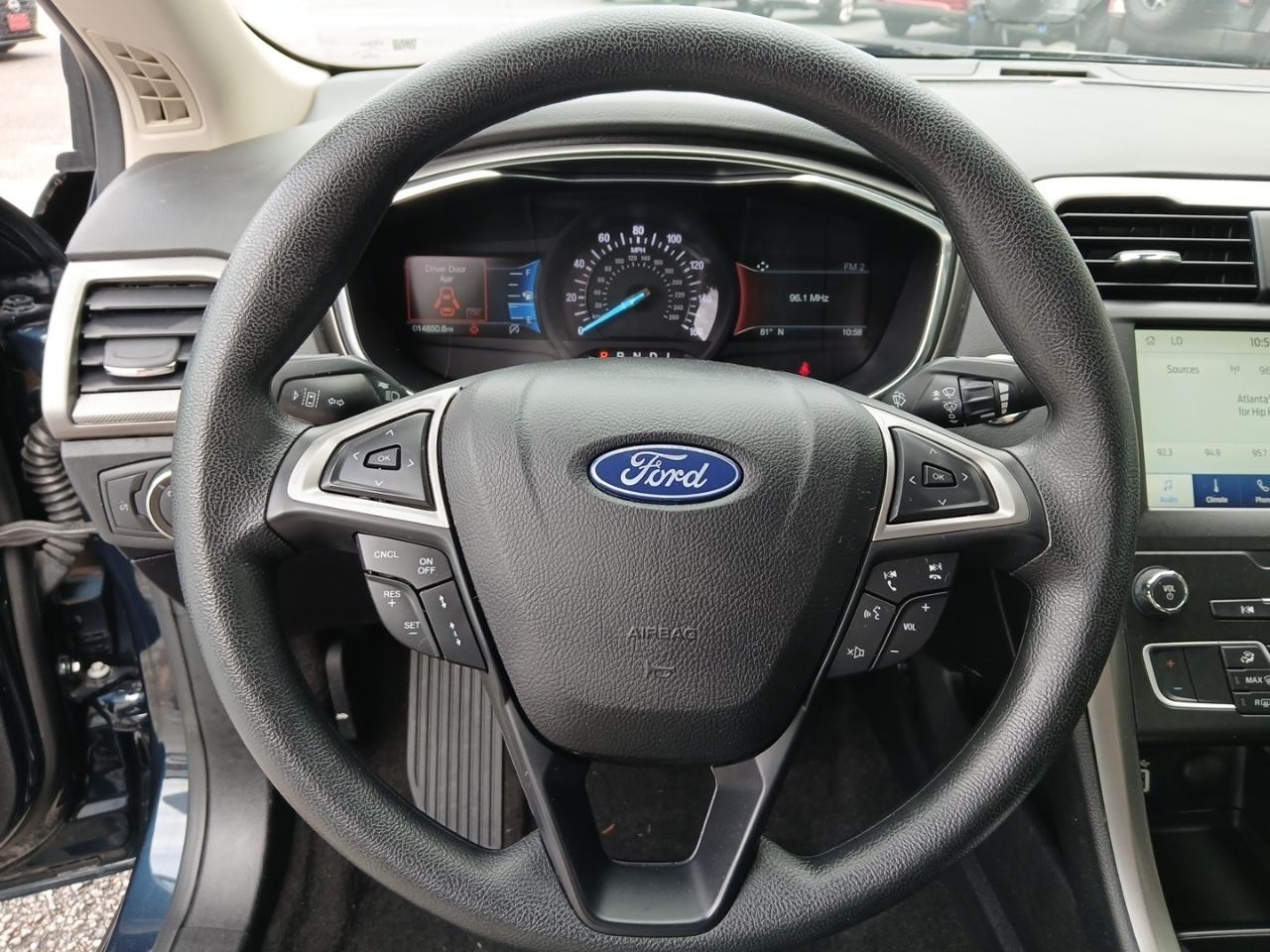 Ford Fusion SE 2020