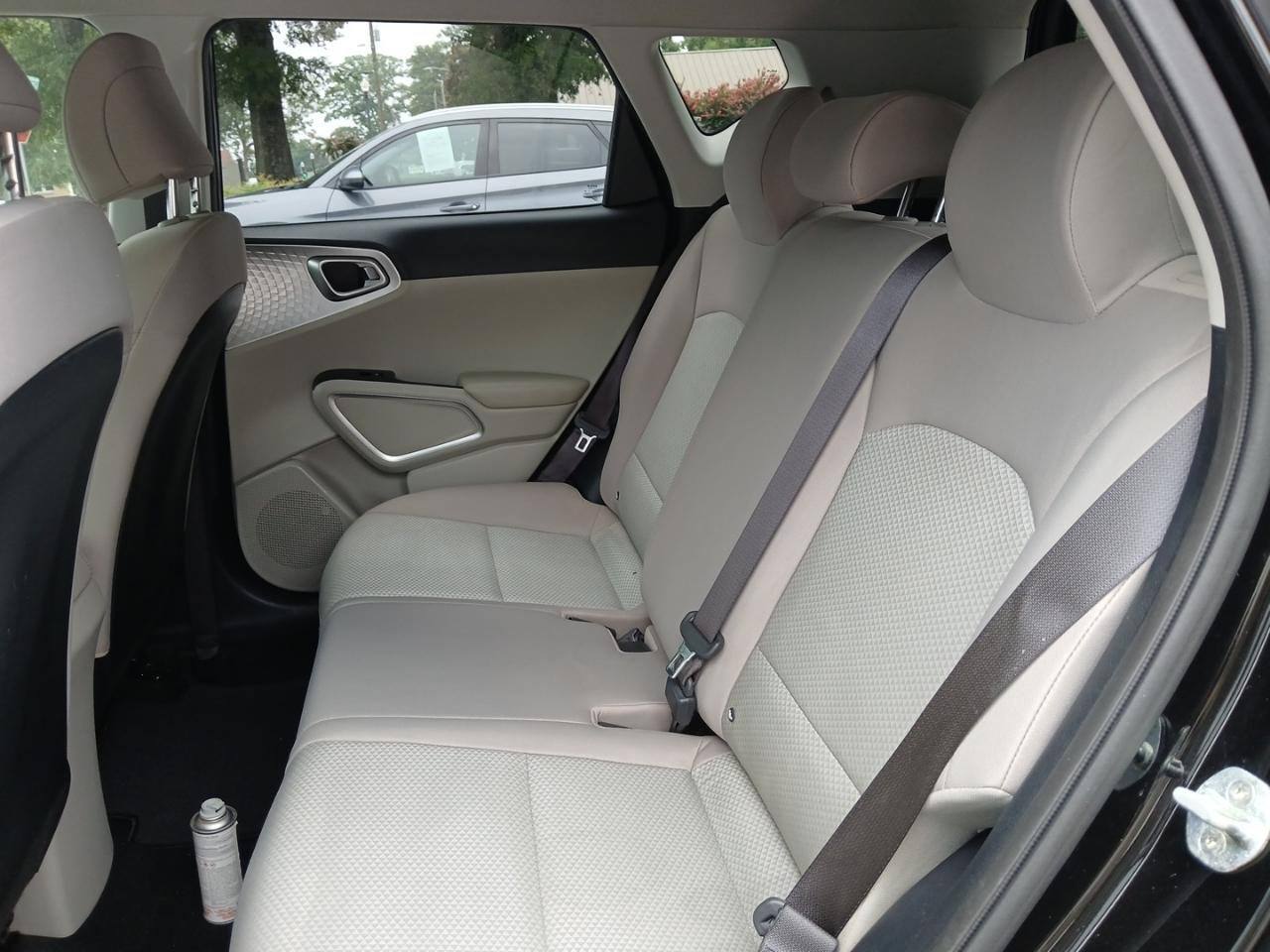 Kia Soul LX CVT 2022