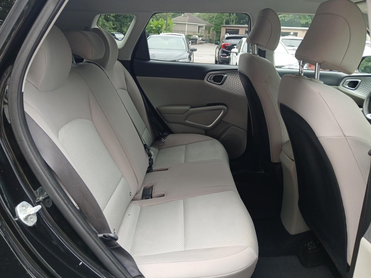 Kia Soul LX CVT 2022