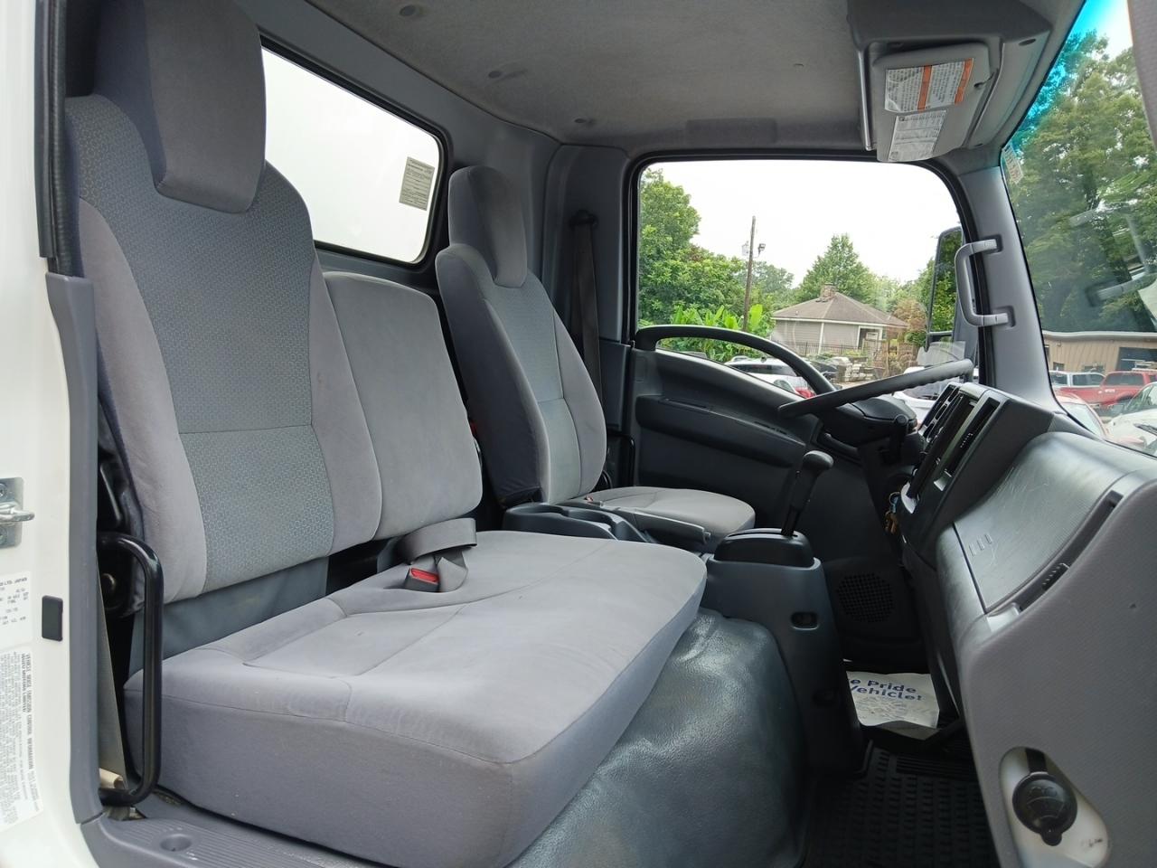 Isuzu NQR  2021