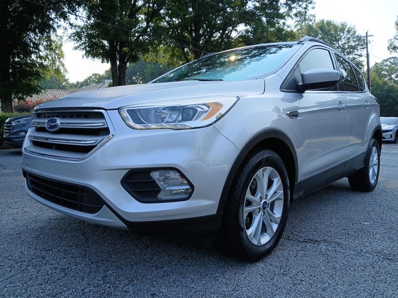 Ford Escape SEL FWD 2019
