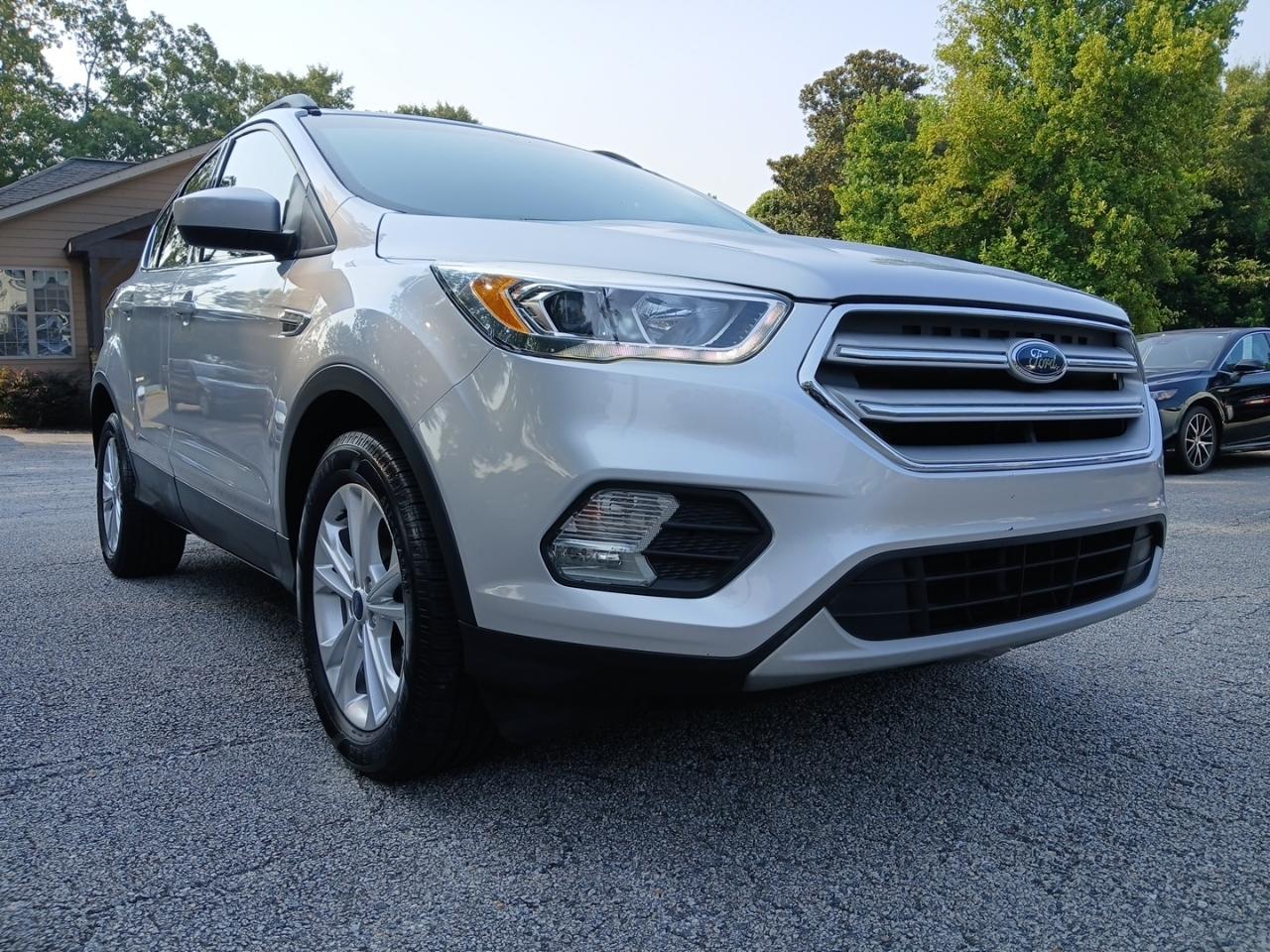 Ford Escape SEL FWD 2019