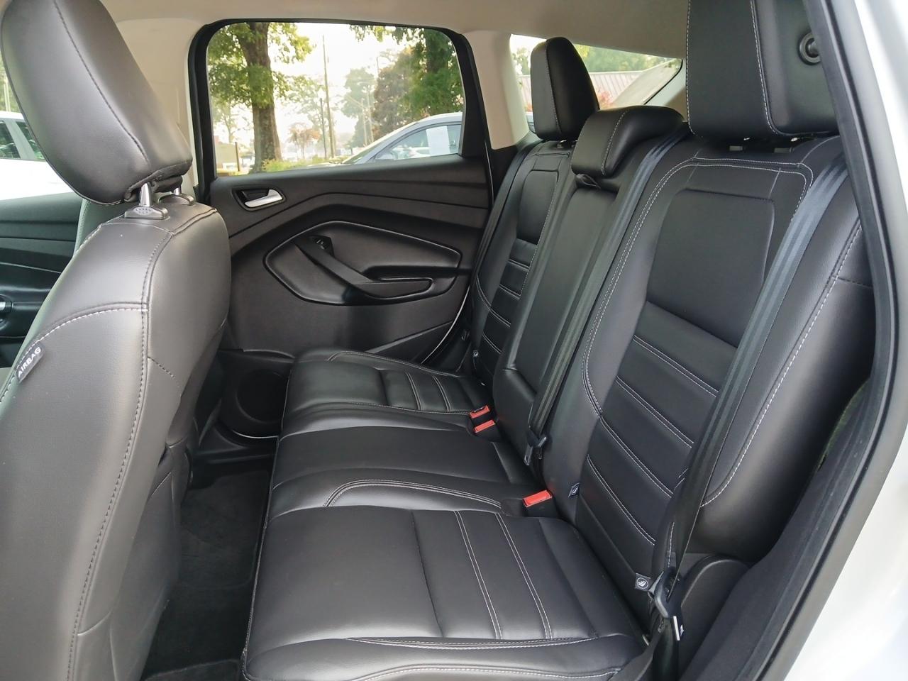 Ford Escape SEL FWD 2019