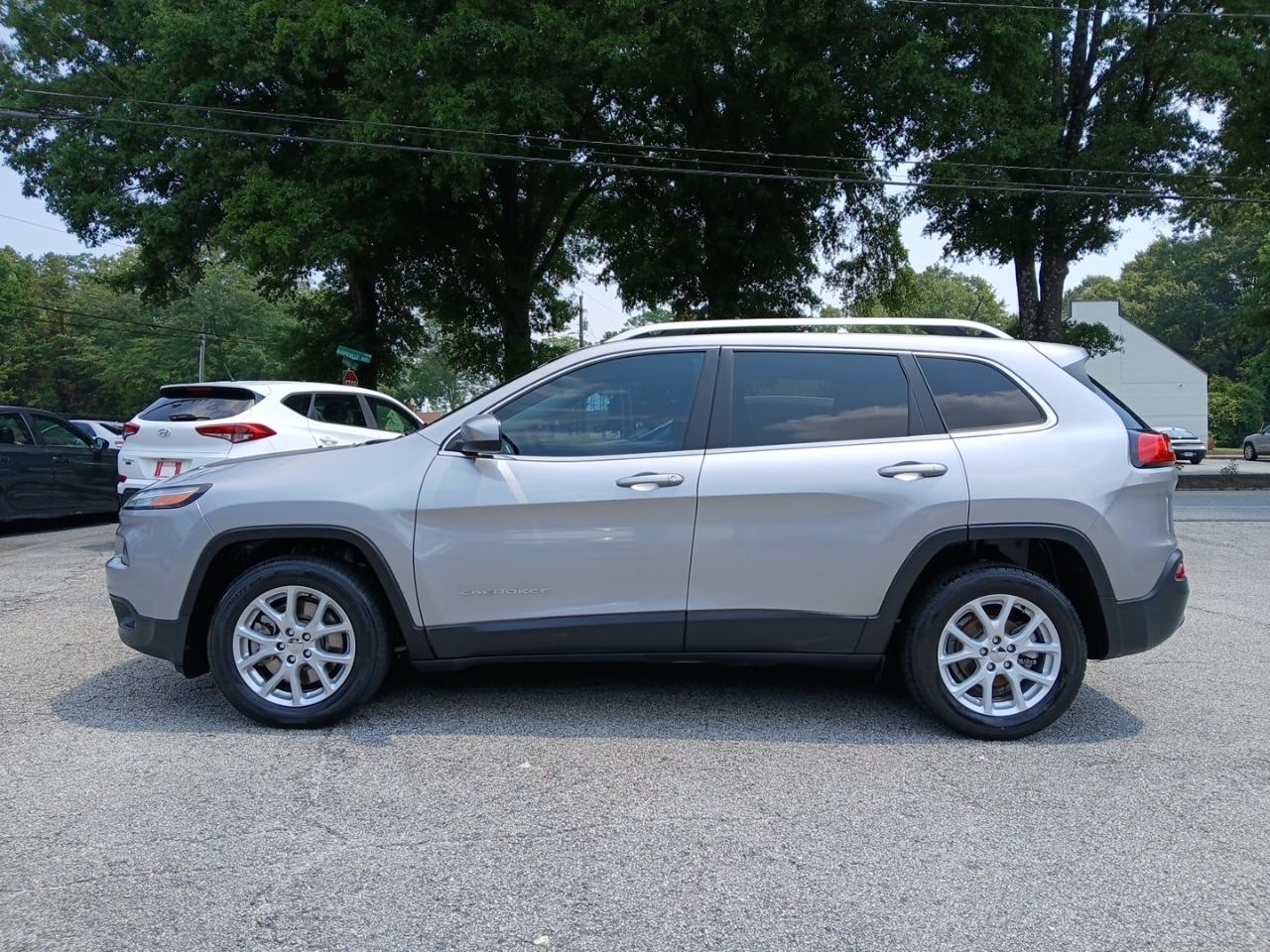 2018 Jeep Cherokee Latitude FWD