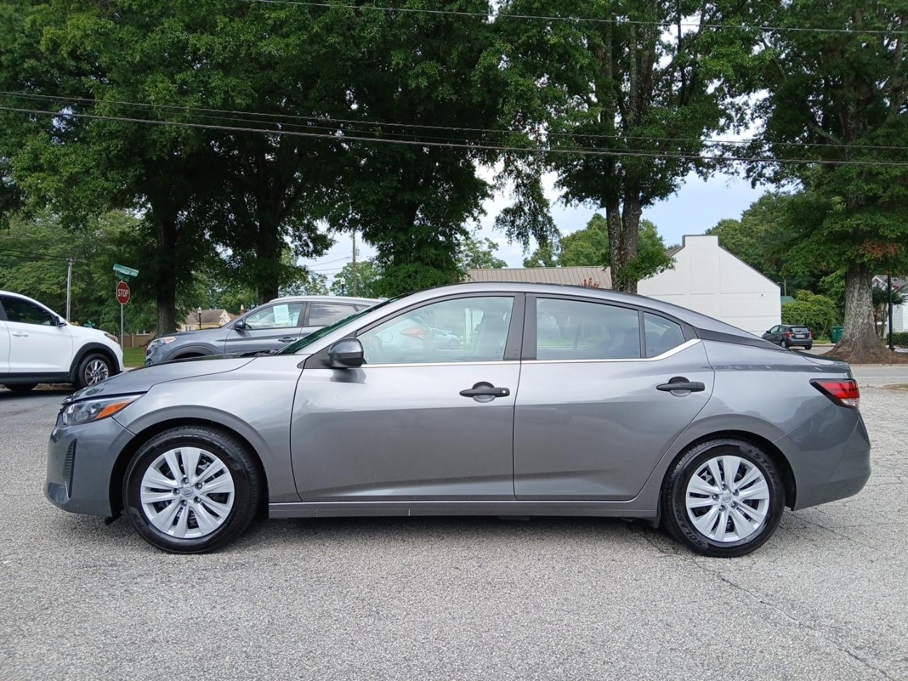 Nissan Sentra S 2024