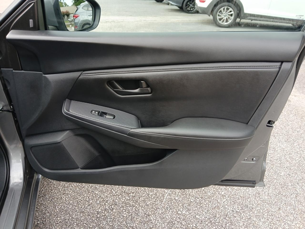Nissan Sentra S 2024