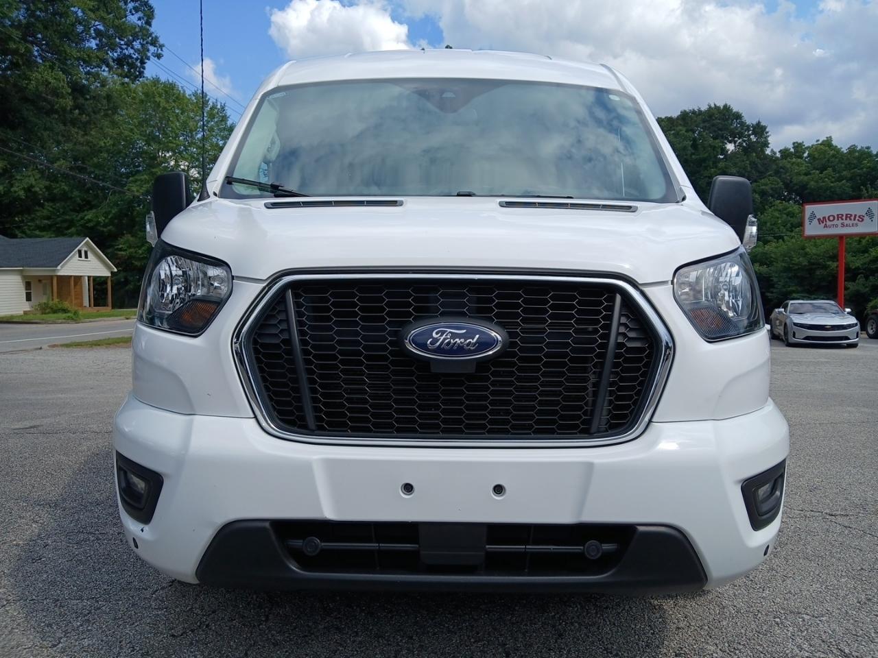 Ford Transit 350 Wagon Med. Roof XL w/Sliding Pass. 148-in. WB 2024