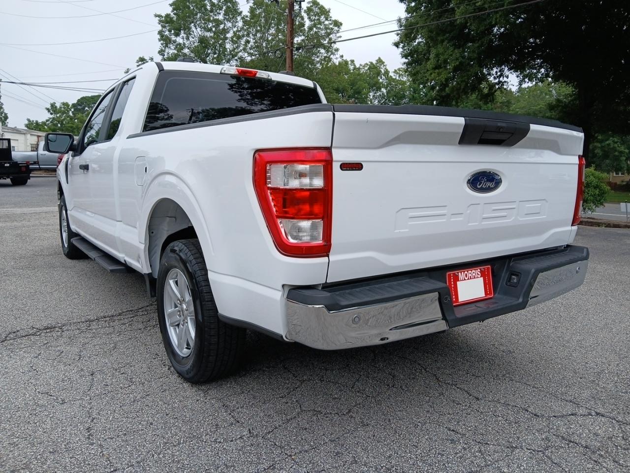 Ford F-150 2WD SuperCab 145" XL 2022