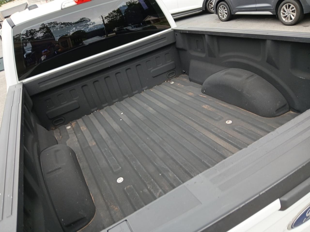 Ford F-150 2WD SuperCab 145" XL 2022