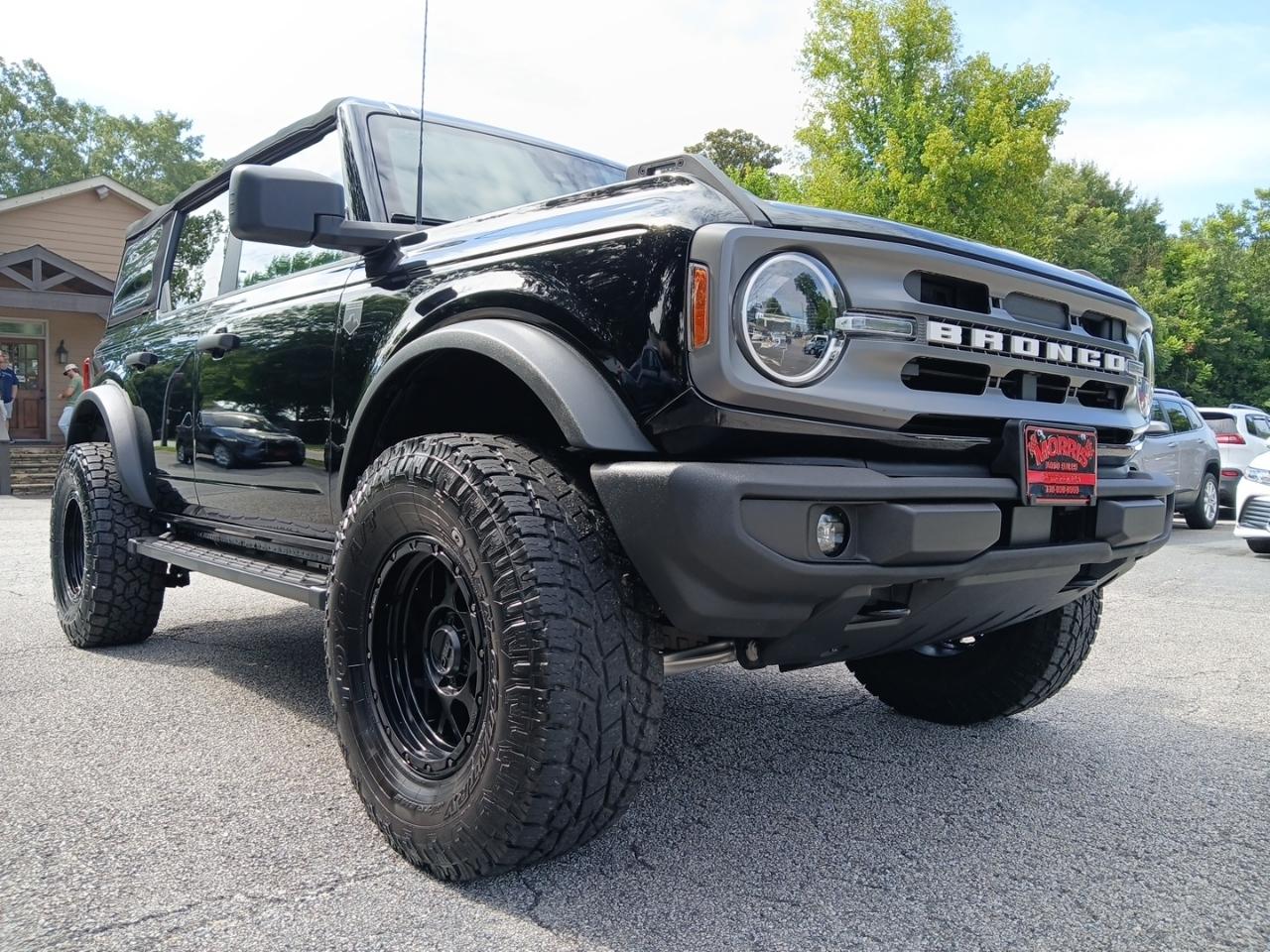 Ford Bronco Base 4-Door 2022