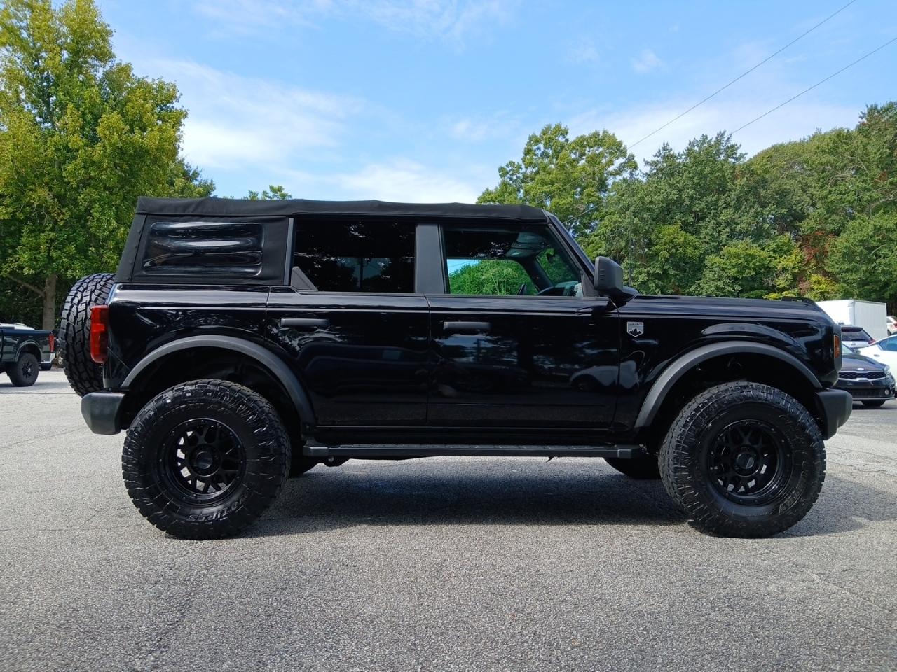 Ford Bronco Base 4-Door 2022