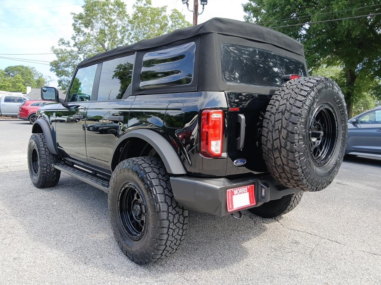 Ford Bronco Base 4-Door 2022